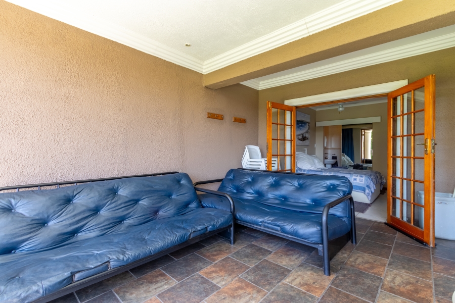 2 Bedroom Property for Sale in Rivierra Villas Gauteng