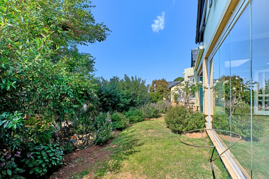 2 Bedroom Property for Sale in Waterfall Hills Mature Lifestyle Estate Gauteng