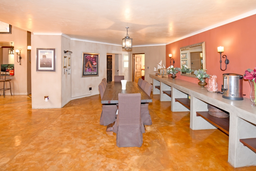 12 Bedroom Property for Sale in Ferndale Gauteng