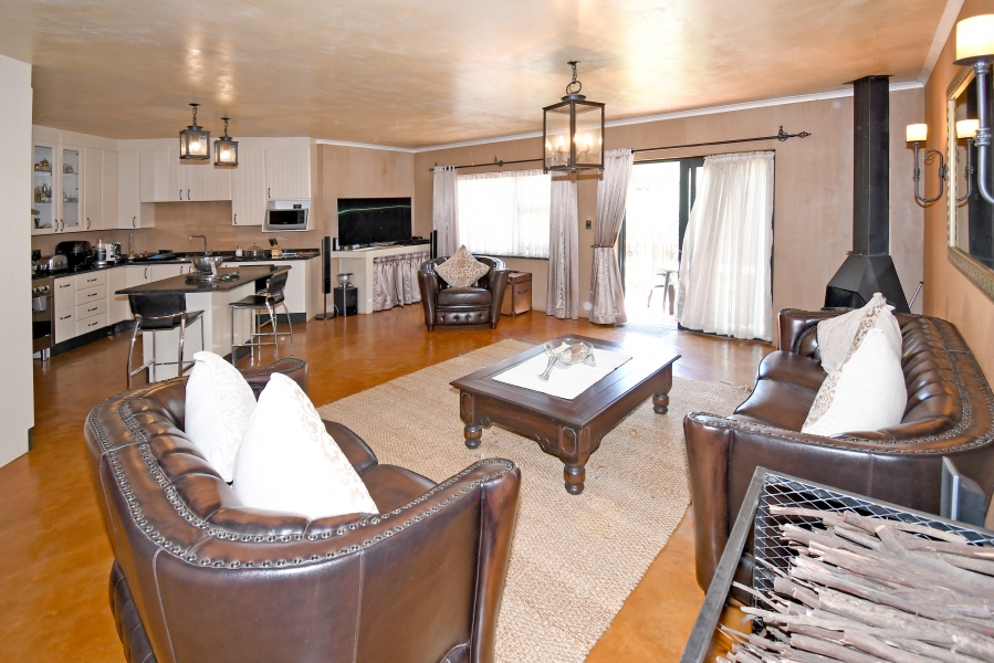 12 Bedroom Property for Sale in Ferndale Gauteng