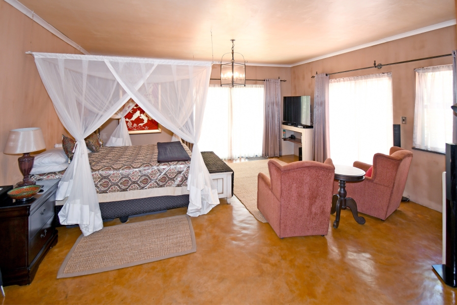 12 Bedroom Property for Sale in Ferndale Gauteng