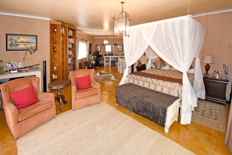 12 Bedroom Property for Sale in Ferndale Gauteng