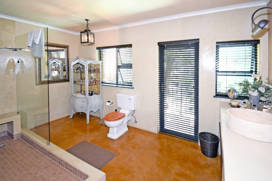 12 Bedroom Property for Sale in Ferndale Gauteng