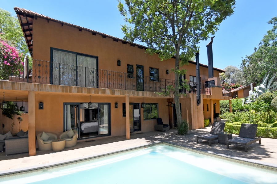 12 Bedroom Property for Sale in Ferndale Gauteng