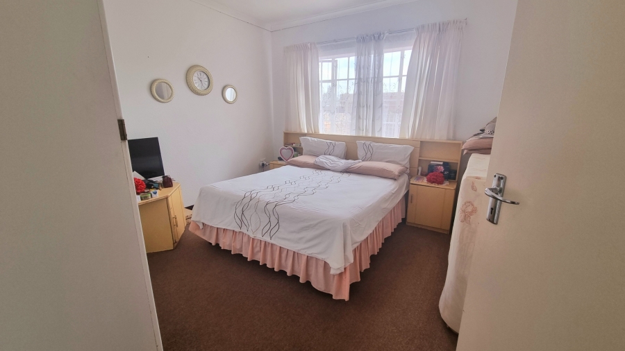 2 Bedroom Property for Sale in Halfway Gardens Gauteng