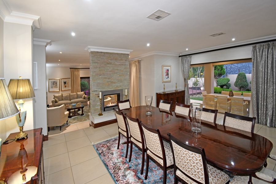 5 Bedroom Property for Sale in Bryanston Gauteng