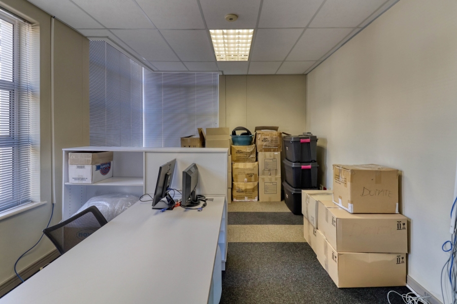 To Let Commercial Property for Rent in Lonehill Gauteng