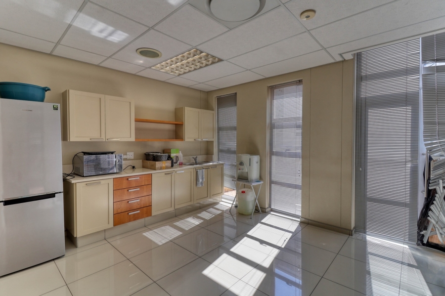 0 Bedroom Property for Sale in Lonehill Gauteng
