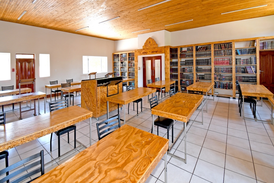 10 Bedroom Property for Sale in Highlands North Gauteng