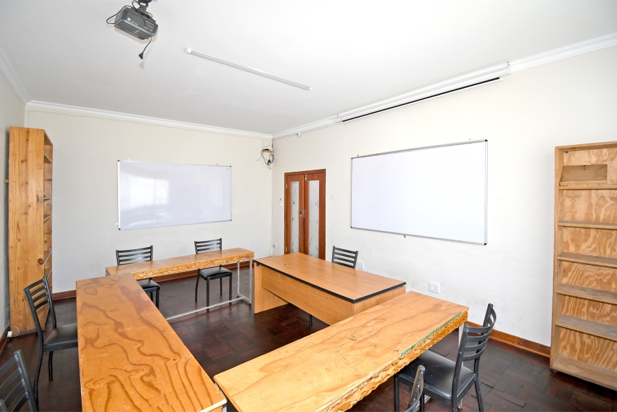 10 Bedroom Property for Sale in Highlands North Gauteng