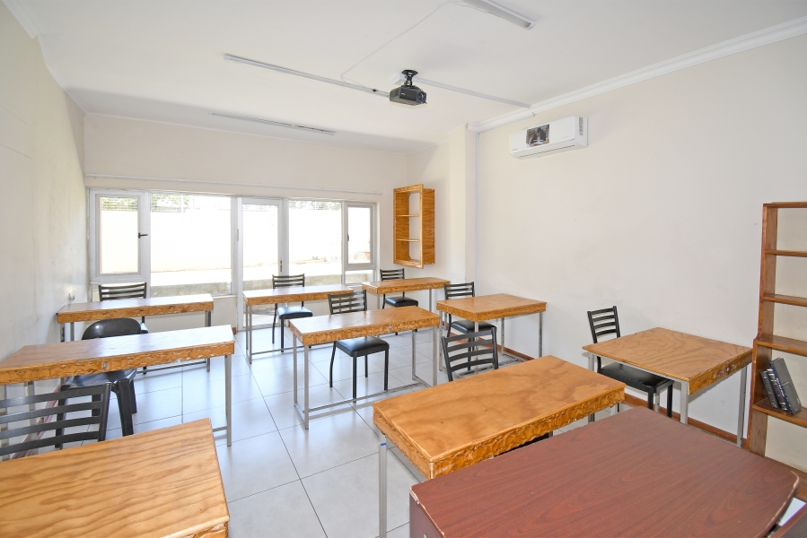 10 Bedroom Property for Sale in Highlands North Gauteng