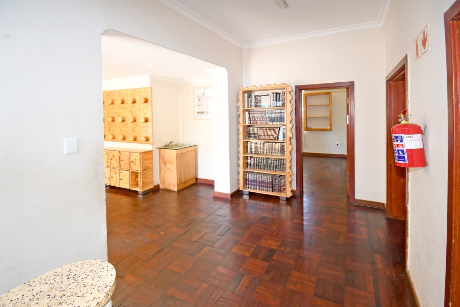 10 Bedroom Property for Sale in Highlands North Gauteng