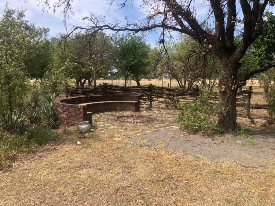 3 Bedroom Property for Sale in Van Der Westhuizen Gauteng