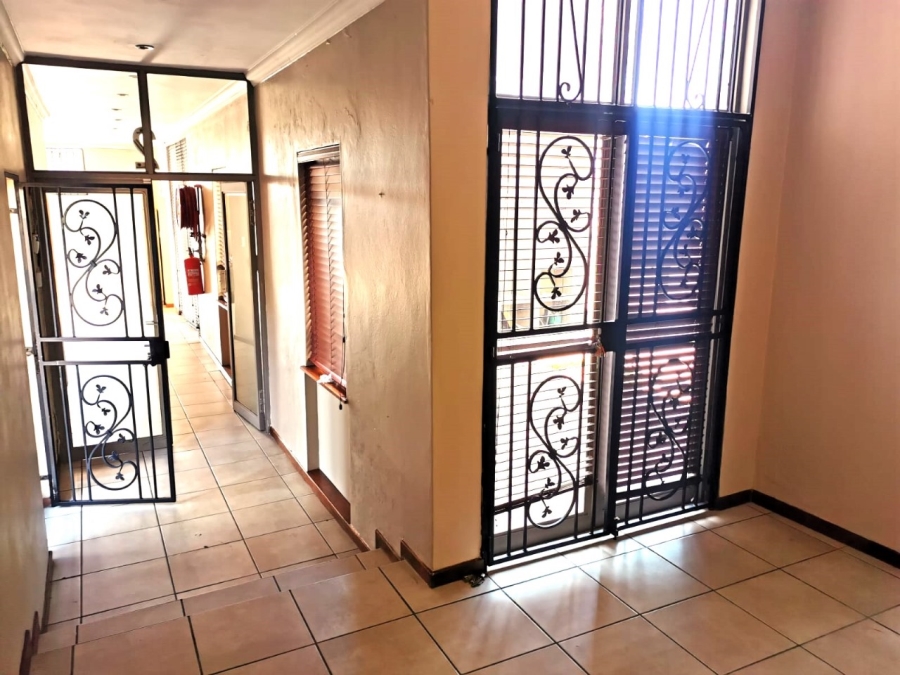 Commercial Property for Sale in Eldoraigne Gauteng
