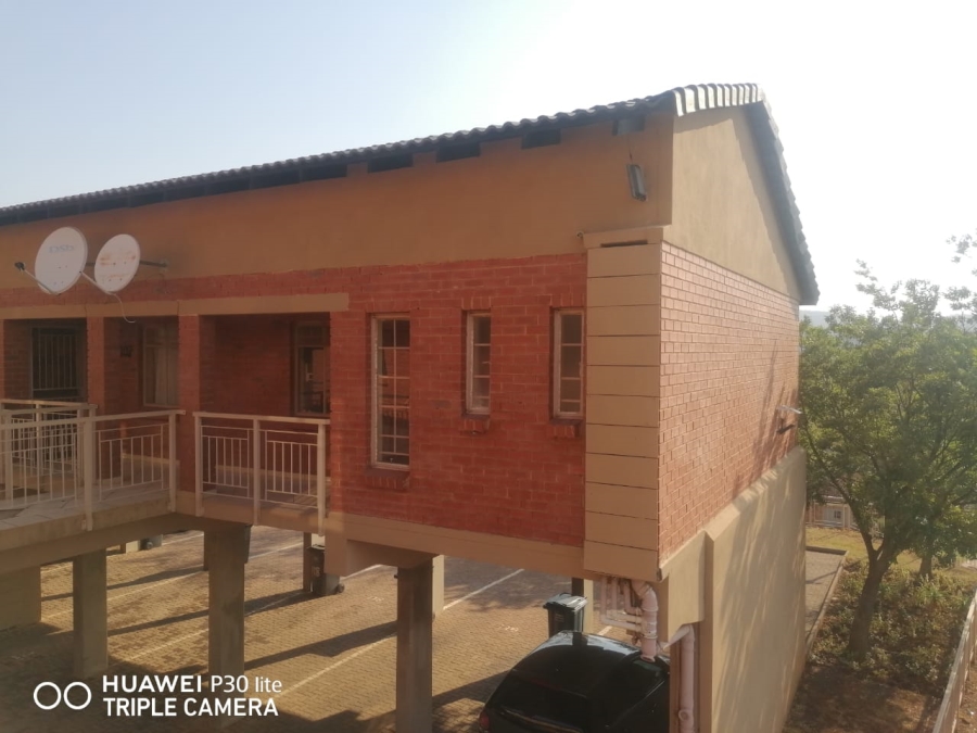 2 Bedroom Property for Sale in Equestria Gauteng