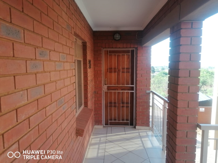 2 Bedroom Property for Sale in Equestria Gauteng