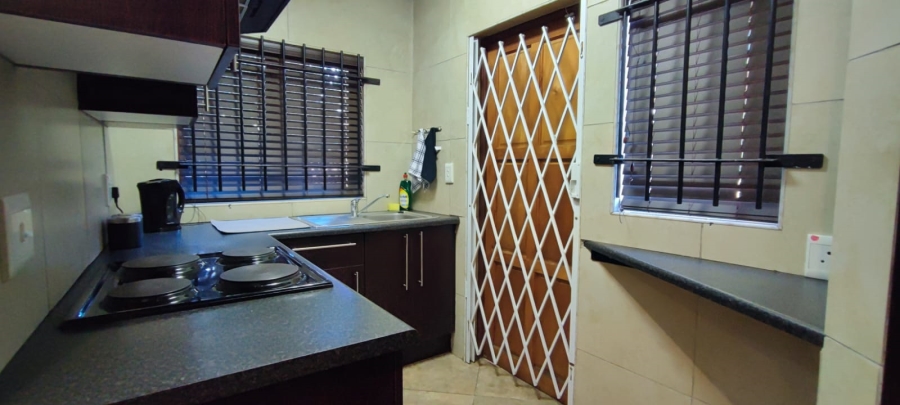 Commercial Property for Sale in Rooihuiskraal Gauteng