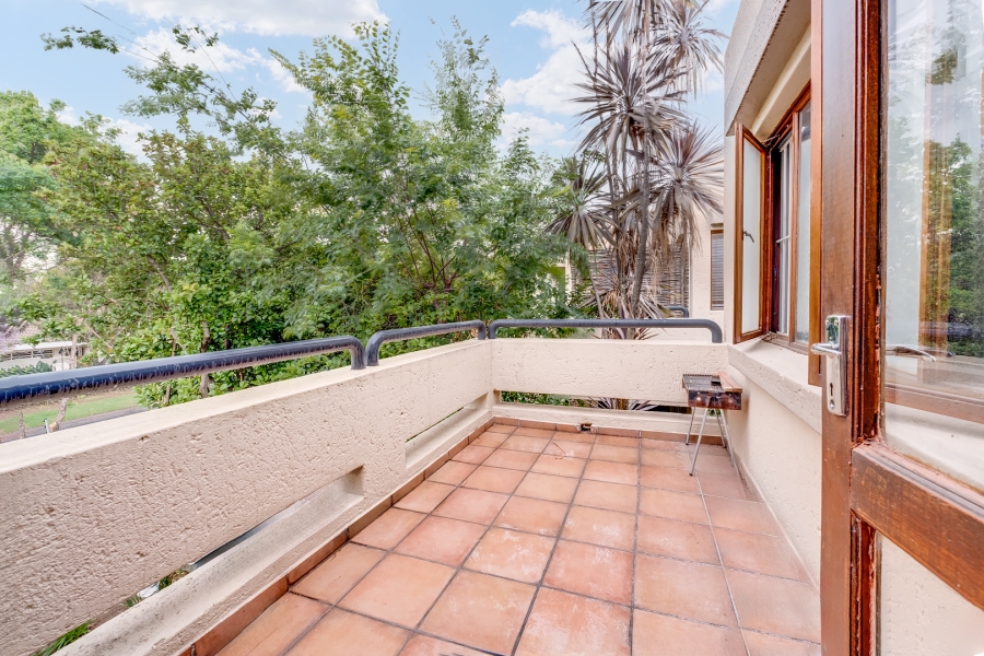 2 Bedroom Property for Sale in Magaliessig Gauteng