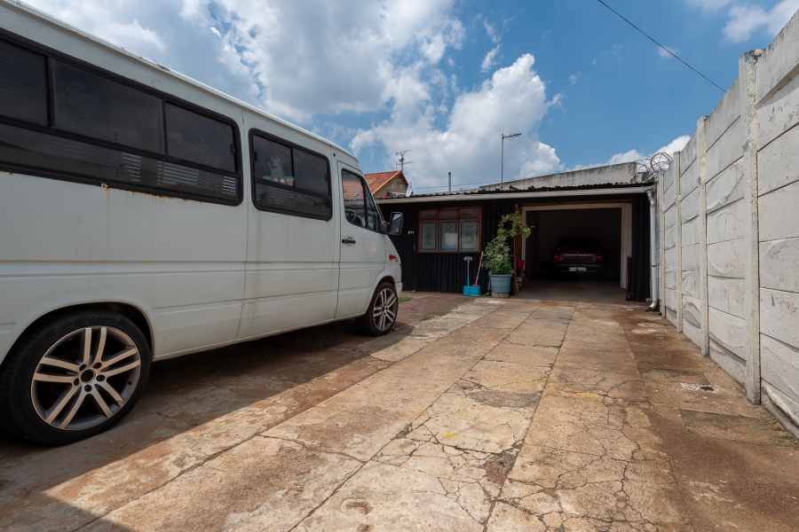 3 Bedroom Property for Sale in Regents Park Gauteng