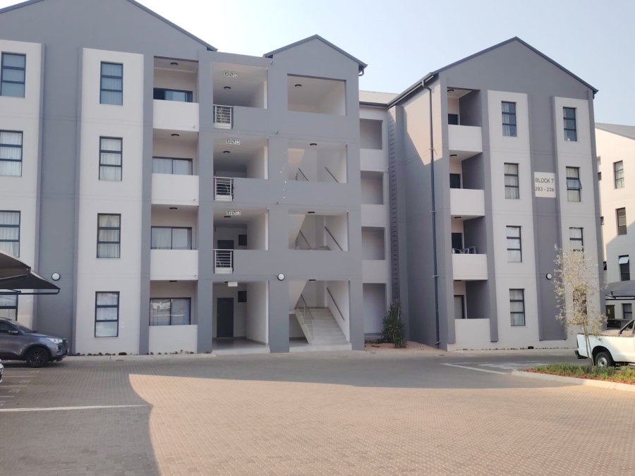 2 Bedroom Property for Sale in Midridge Park Gauteng
