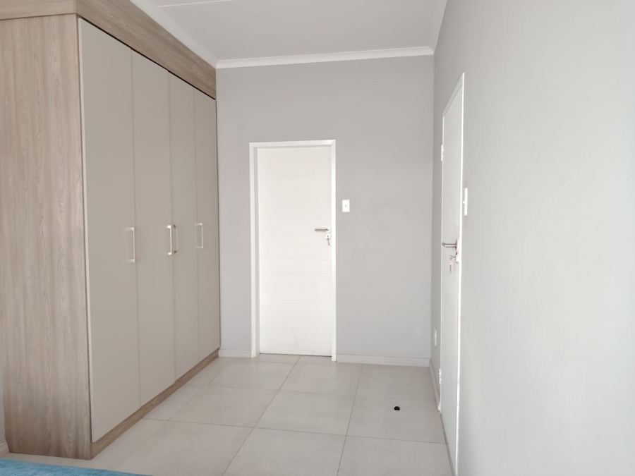 2 Bedroom Property for Sale in Midridge Park Gauteng