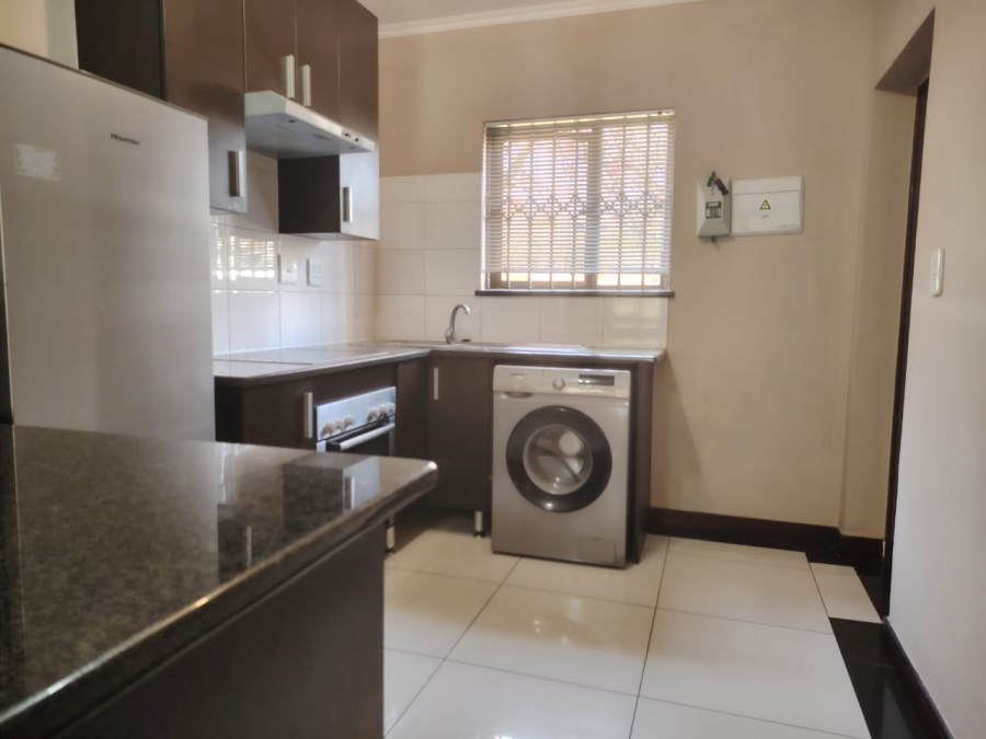 2 Bedroom Property for Sale in Noordwyk Gauteng
