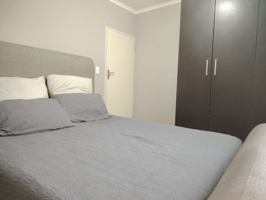 2 Bedroom Property for Sale in Noordwyk Gauteng