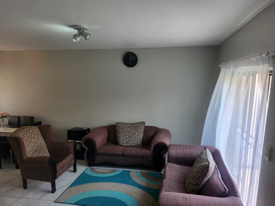 2 Bedroom Property for Sale in Noordwyk Gauteng