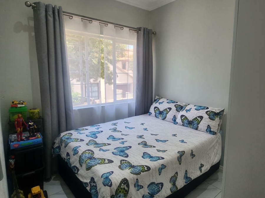 2 Bedroom Property for Sale in Noordwyk Gauteng