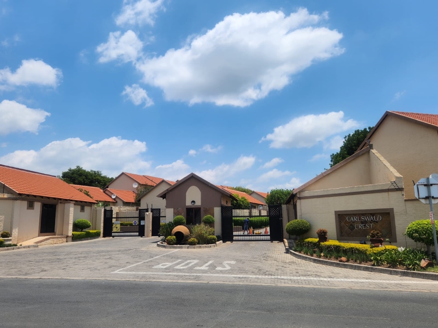 2 Bedroom Property for Sale in Noordwyk Gauteng