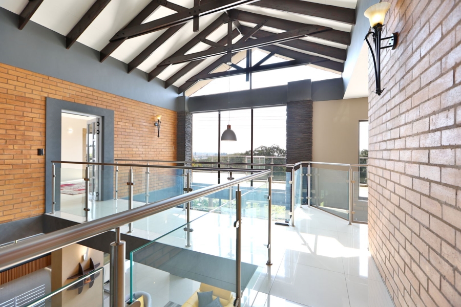4 Bedroom Property for Sale in Carlswald North Estate Gauteng