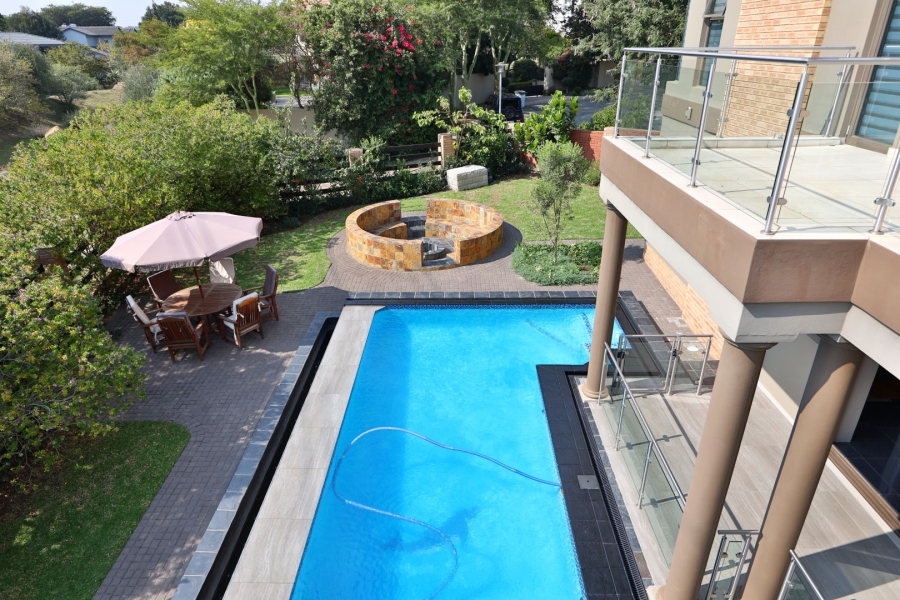 4 Bedroom Property for Sale in Carlswald North Estate Gauteng
