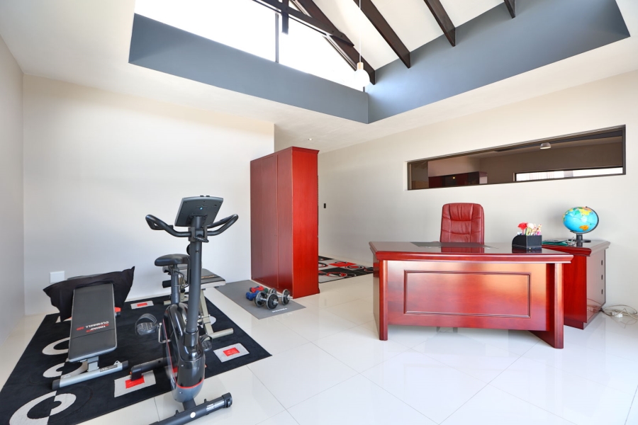 4 Bedroom Property for Sale in Carlswald North Estate Gauteng