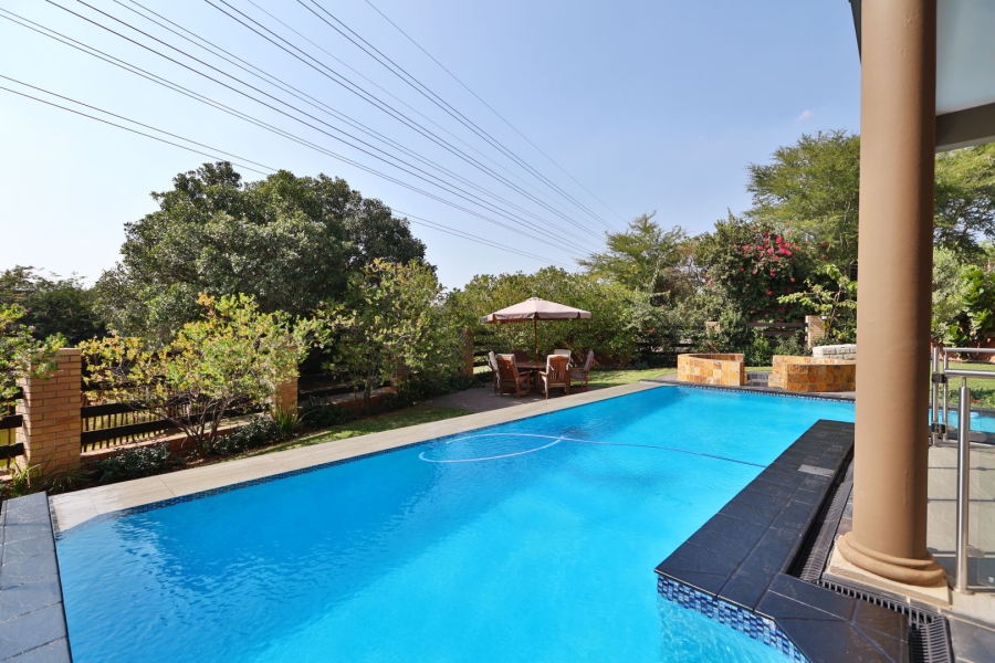 4 Bedroom Property for Sale in Carlswald North Estate Gauteng