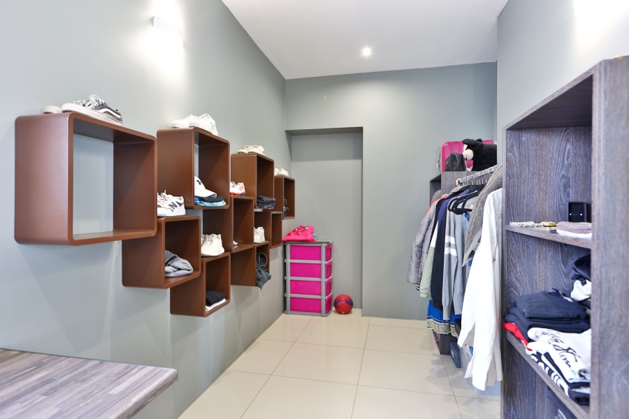 4 Bedroom Property for Sale in Carlswald North Estate Gauteng
