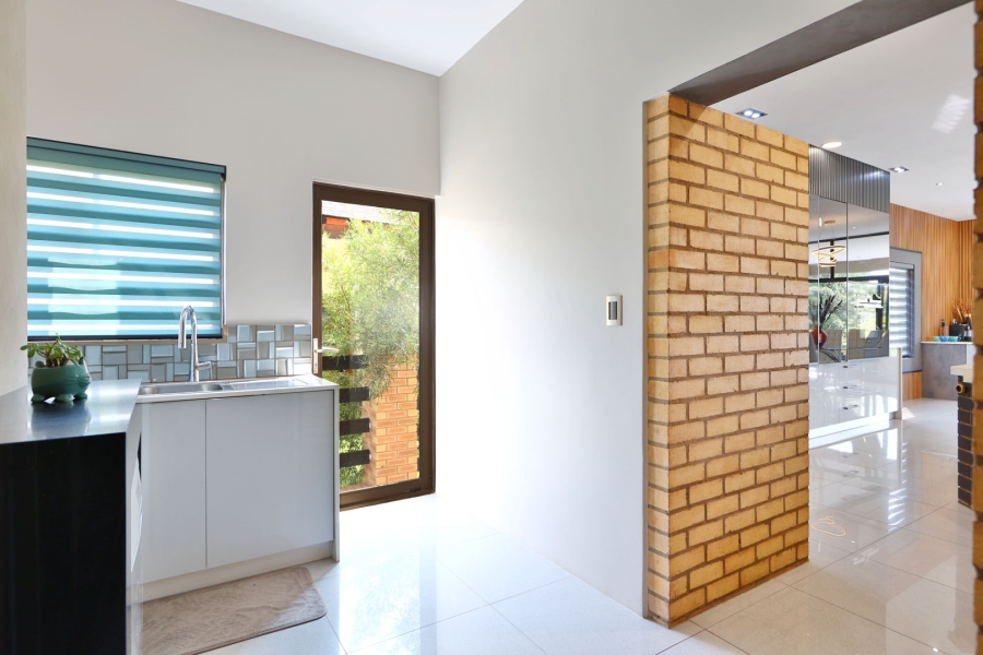 4 Bedroom Property for Sale in Carlswald North Estate Gauteng