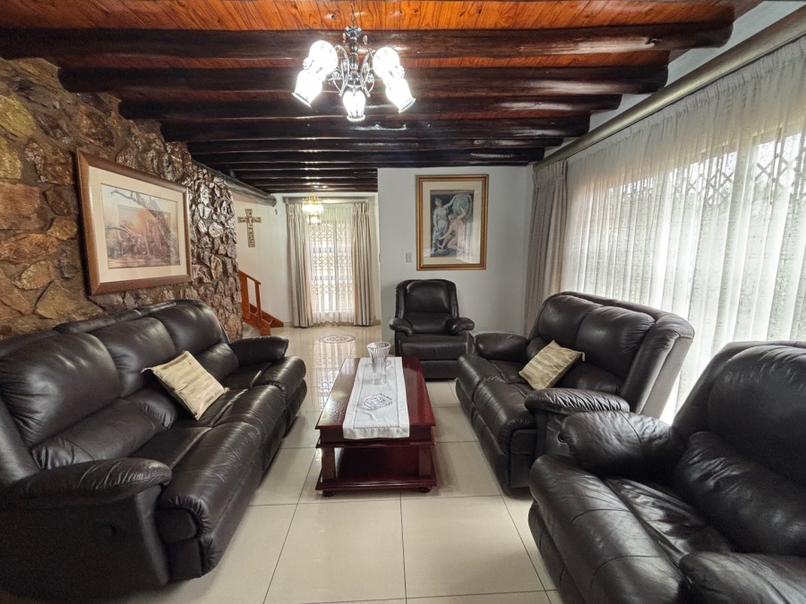 4 Bedroom Property for Sale in Florida Gauteng