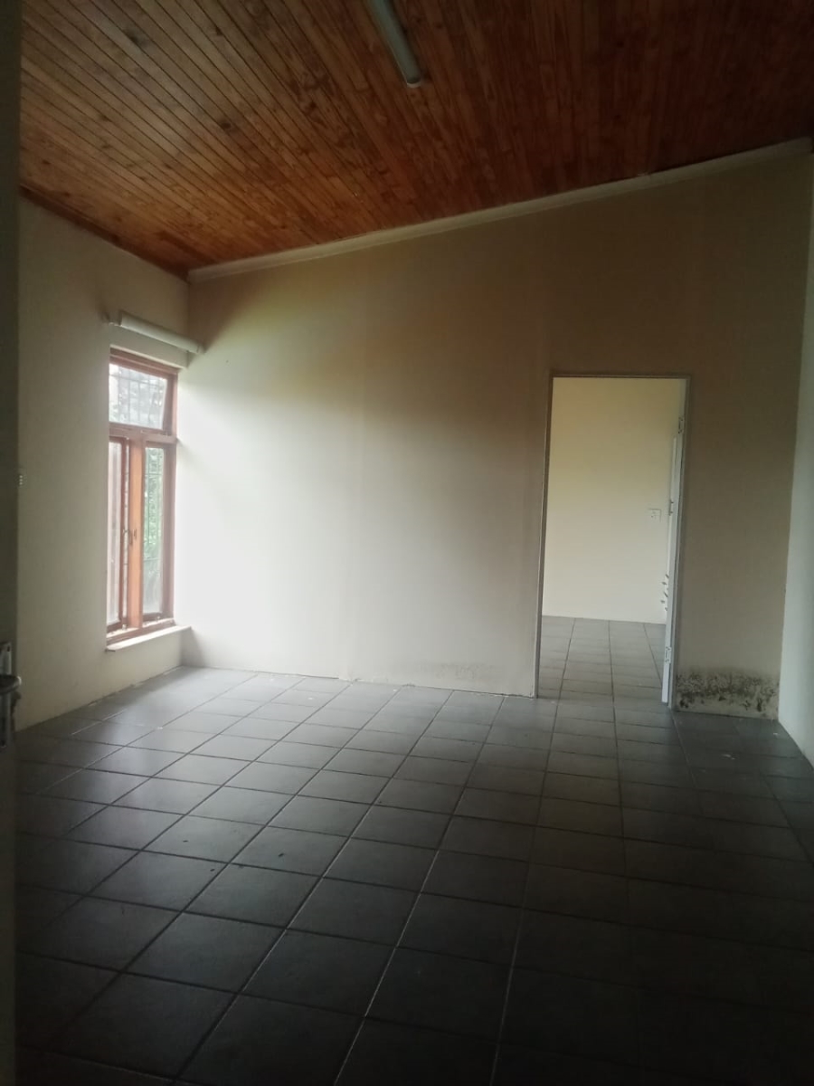 To Let 1 Bedroom Property for Rent in Kensington Gauteng