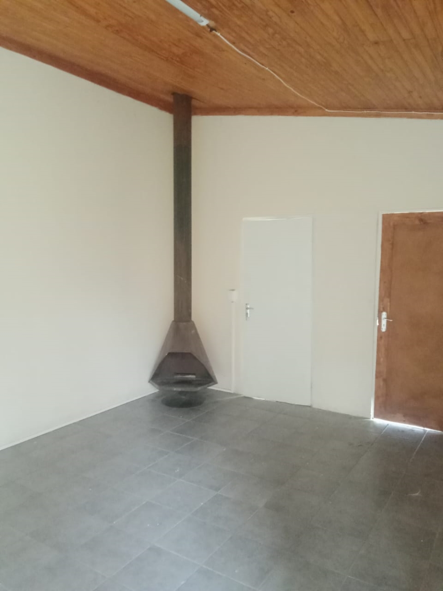 To Let 1 Bedroom Property for Rent in Kensington Gauteng