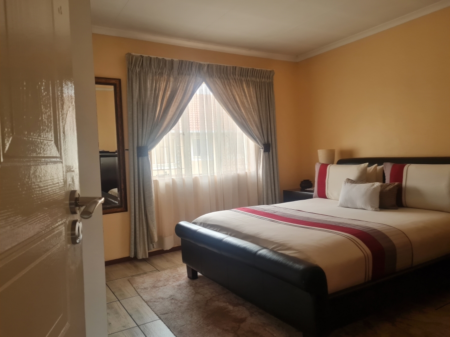 2 Bedroom Property for Sale in Parkdene Gauteng