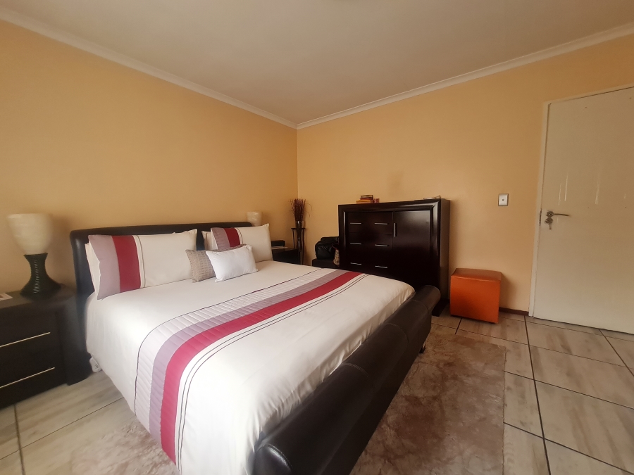 2 Bedroom Property for Sale in Parkdene Gauteng