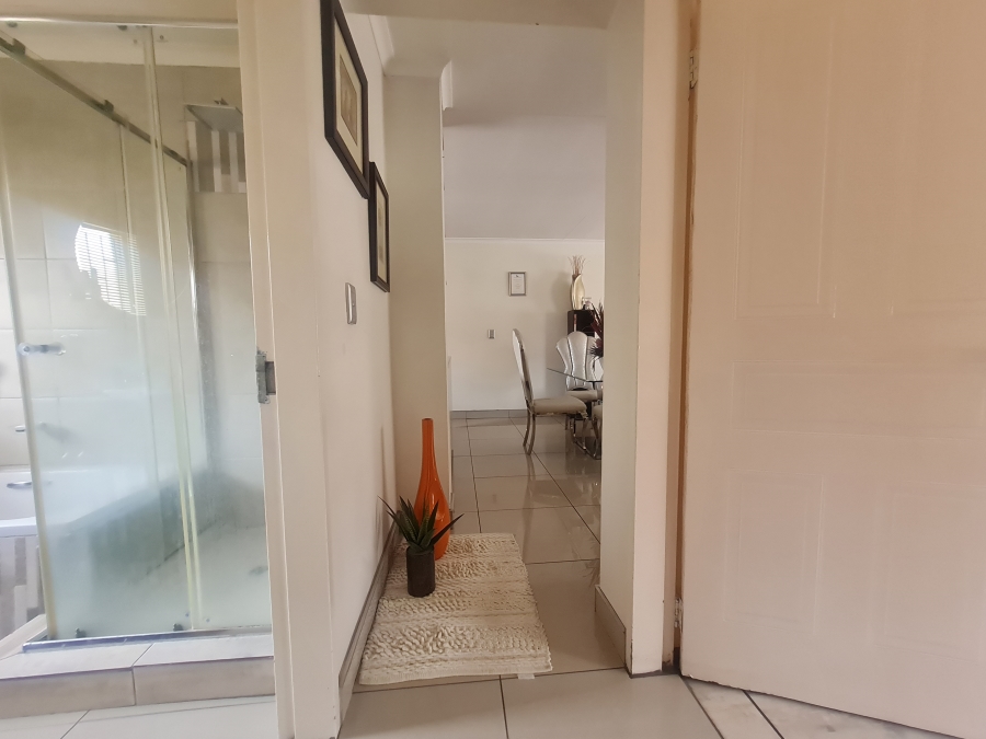 2 Bedroom Property for Sale in Parkdene Gauteng