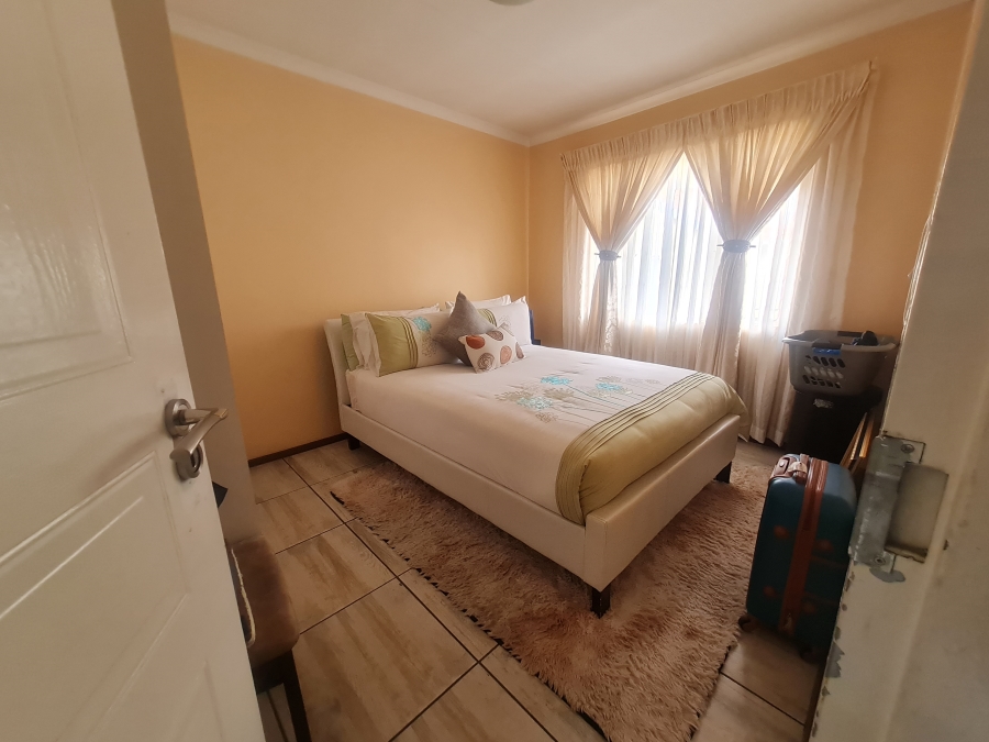 2 Bedroom Property for Sale in Parkdene Gauteng