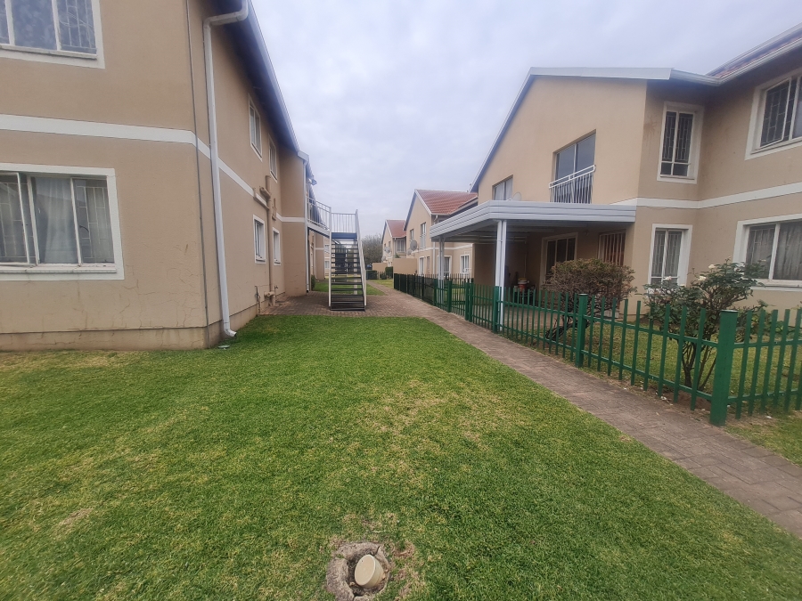 2 Bedroom Property for Sale in Parkdene Gauteng