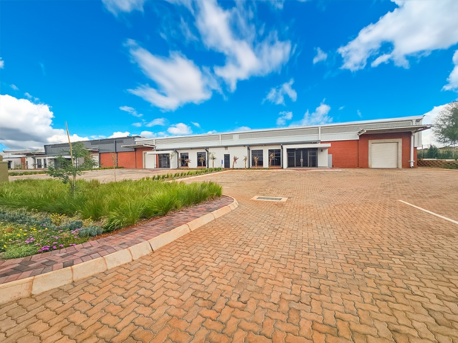 To Let commercial Property for Rent in Serengeti Lifestyle Estate Gauteng