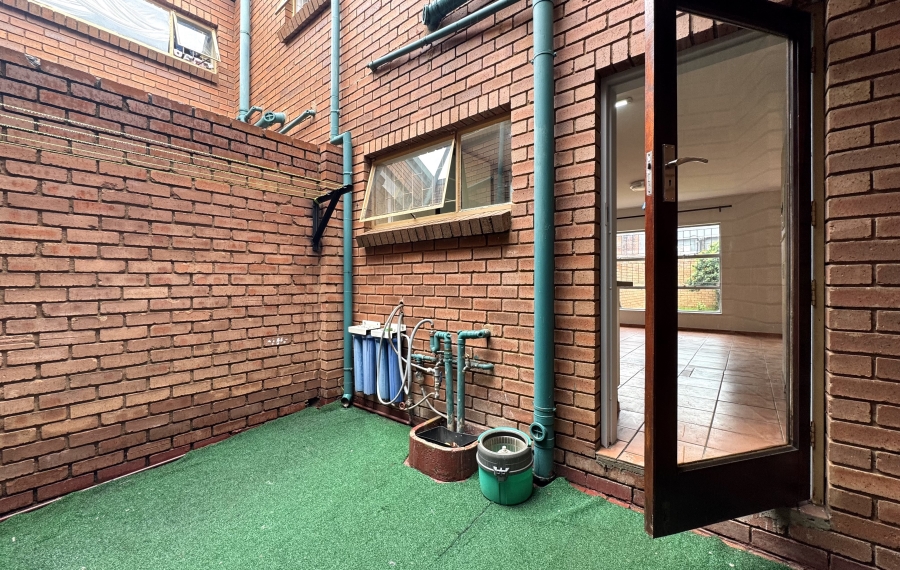 3 Bedroom Property for Sale in Elardus Park Gauteng