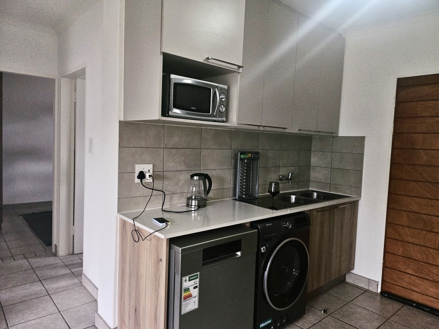 To Let 4 Bedroom Property for Rent in Esther Park Gauteng