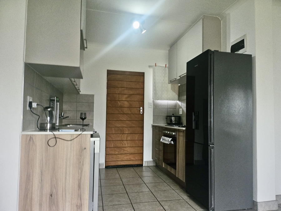 To Let 4 Bedroom Property for Rent in Esther Park Gauteng