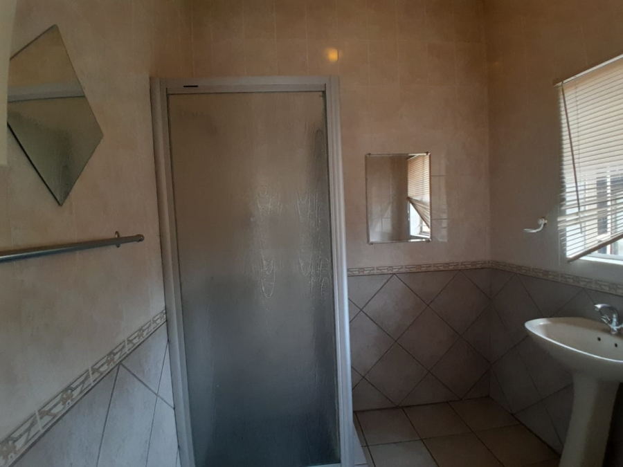 To Let  Bedroom Property for Rent in Vanderbijlpark Gauteng