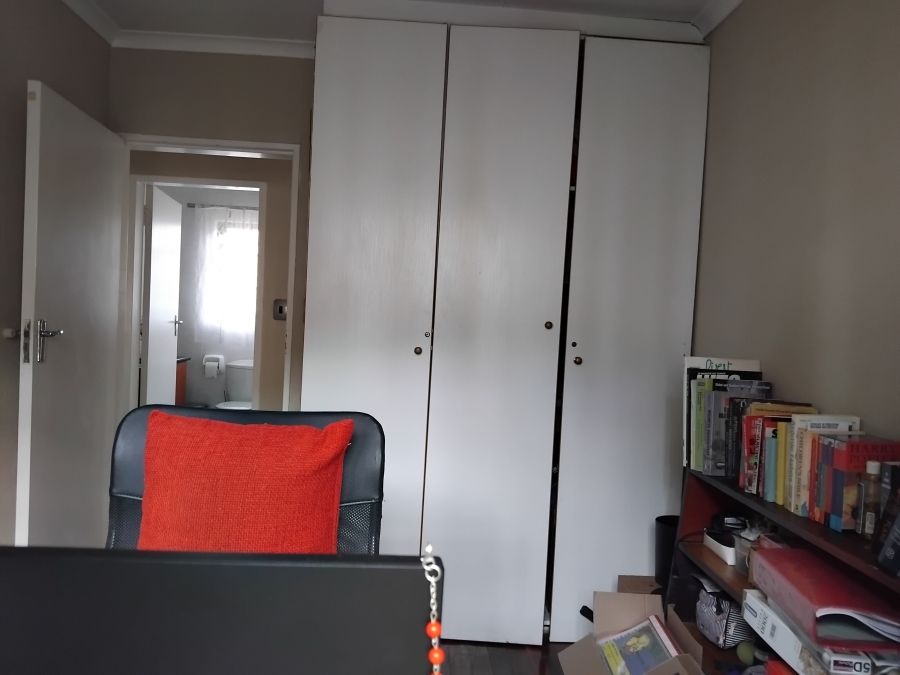 2 Bedroom Property for Sale in Halfway Gardens Gauteng
